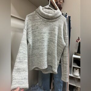 Northface sweater/turtle neck